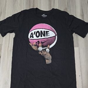 A'JA  WILSON A'ONE Nike Black T-Shirt  Pink Basketball Graphic UNISEX XL NEW